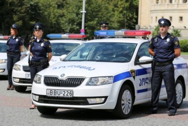 В сети появилось видео обстрела журналистов в Одессе - ВИДЕО
